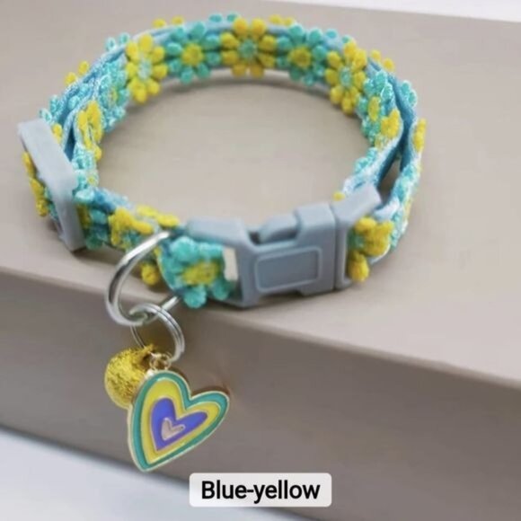 Other - Fashion breakaway buckle anti choking kitten collar